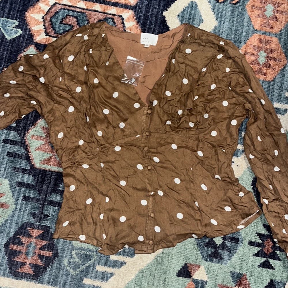 Vici Dee Elly NWT long sleeve top
